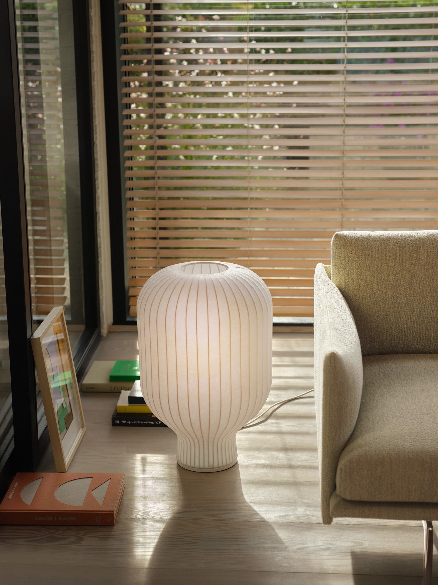 Lampa STRAND biela