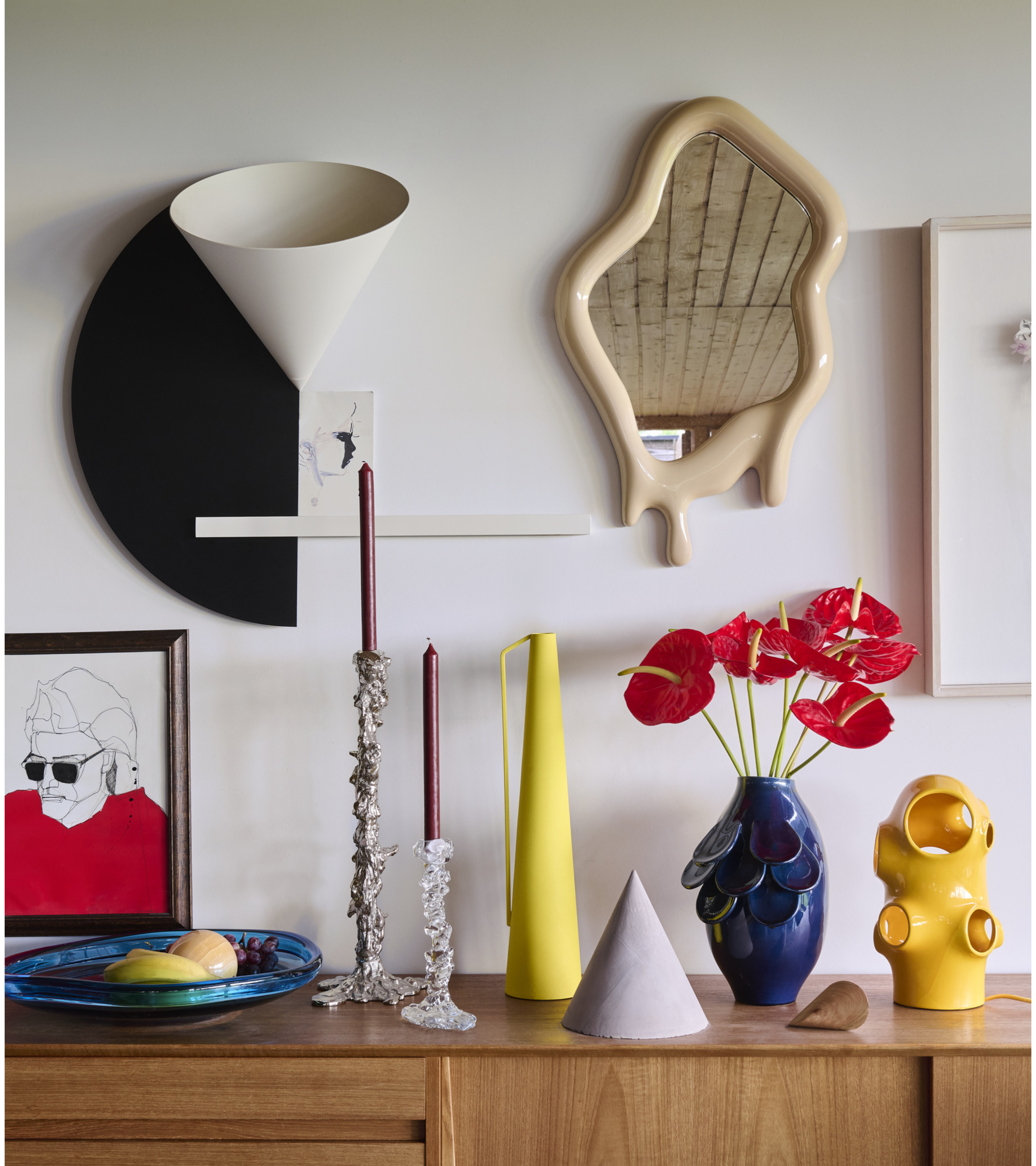 MELTING OVAL beige mirror