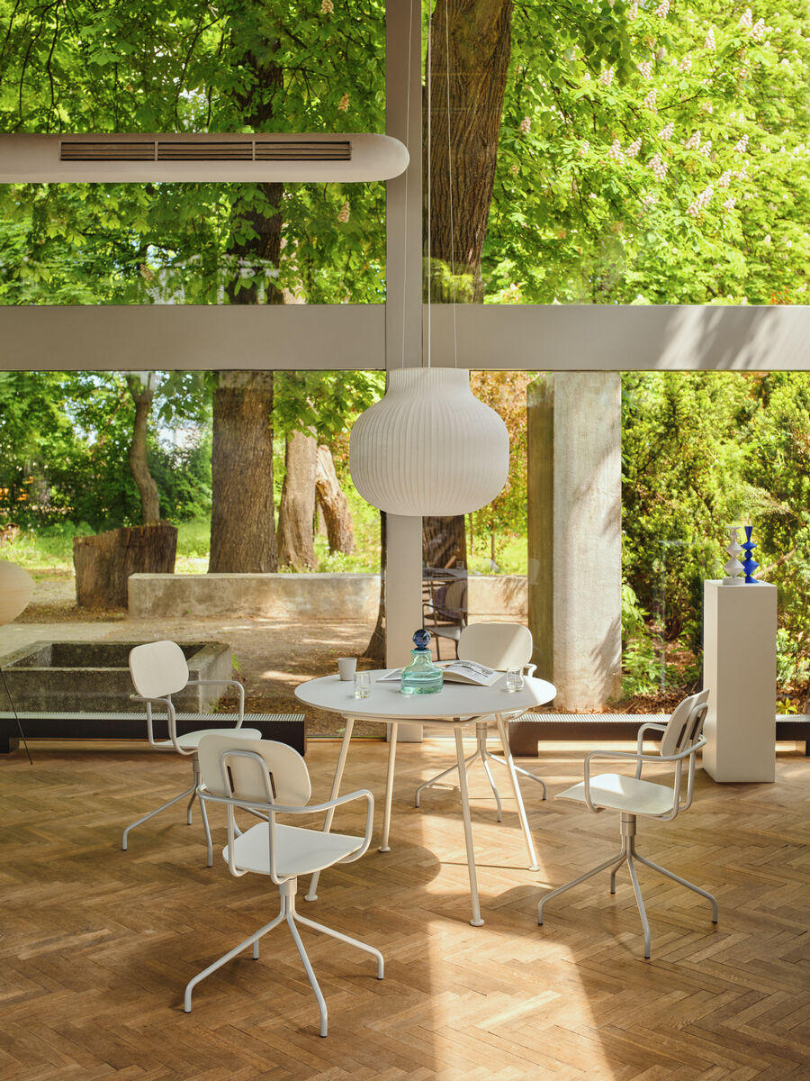 Krzesło obrotowe NEW SCHOOL jasny szary [Milena] MDD    Eye on Design