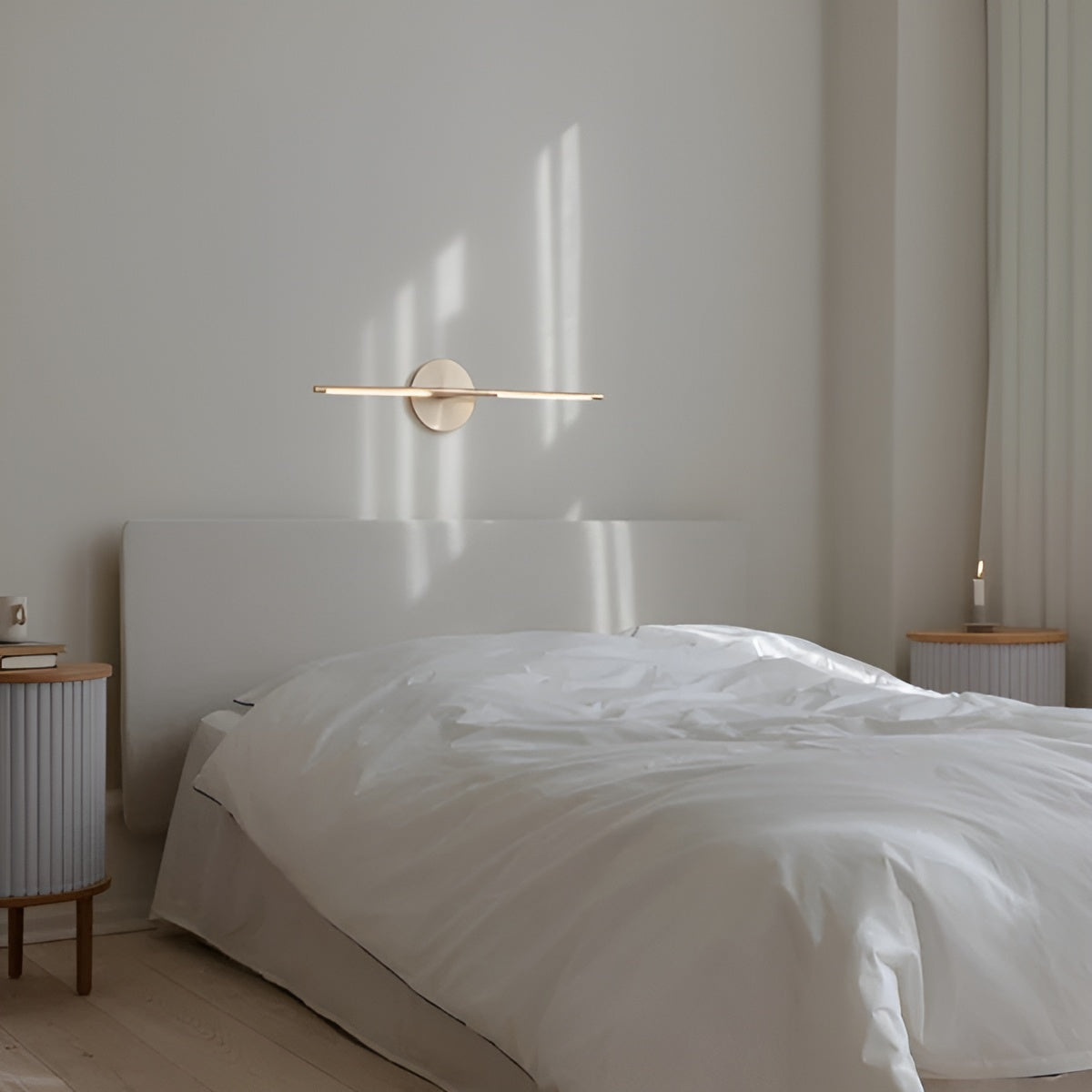 Nástenná lampa OMNI zlatá