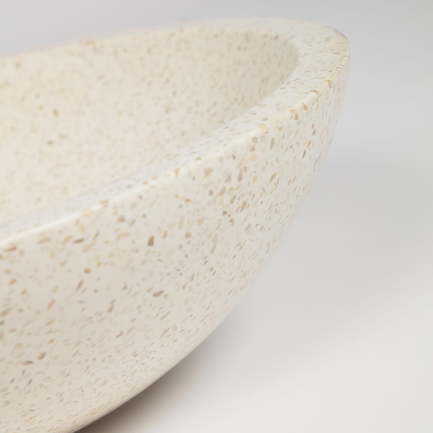 Umywalka nablatowa DELINA białe lastryko La Forma    Eye on Design