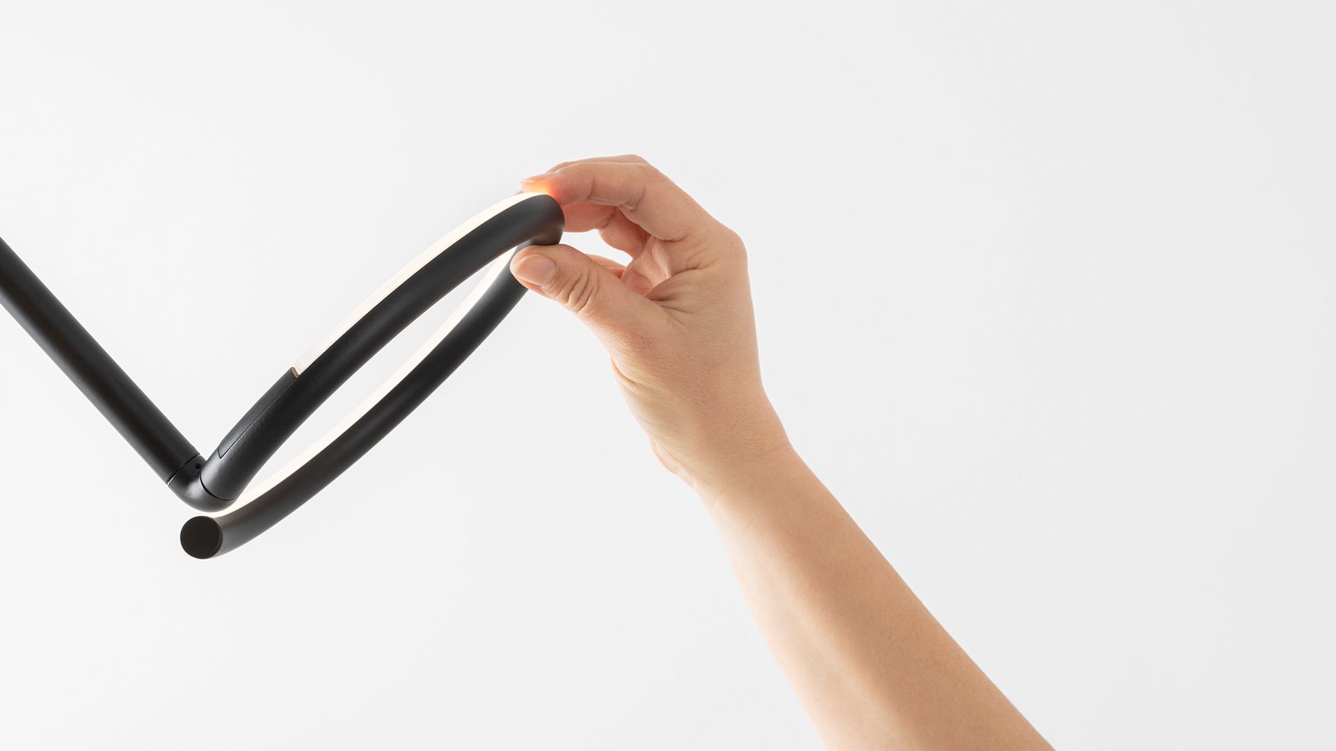 Stolná lampa VINE LIGHT čierna