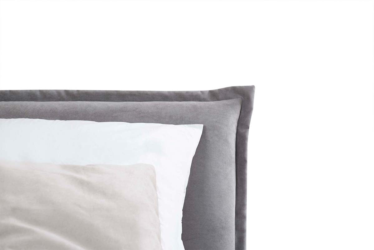 Upholstered VIOLET Bed