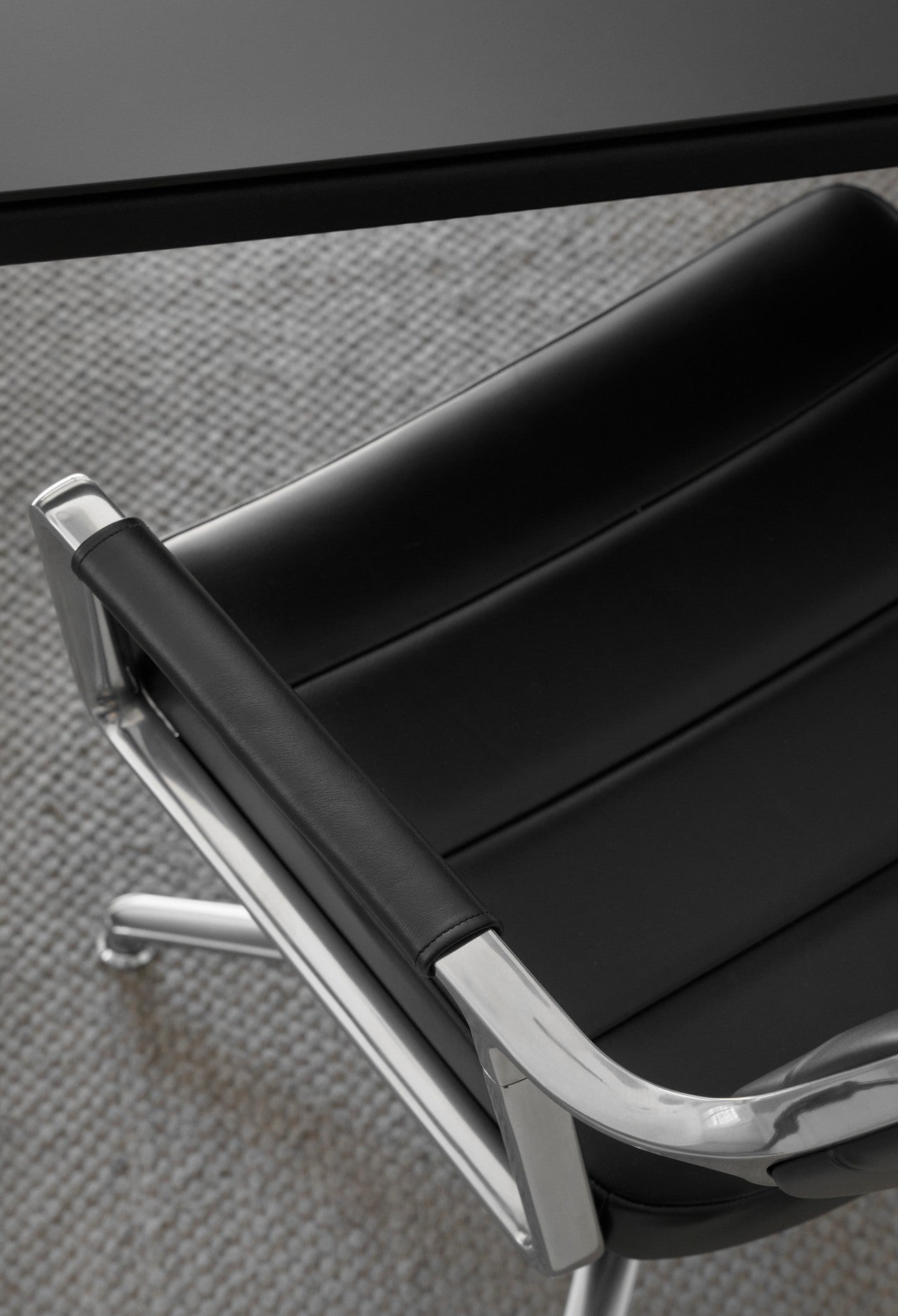 Office chair 453 black leather with metal base