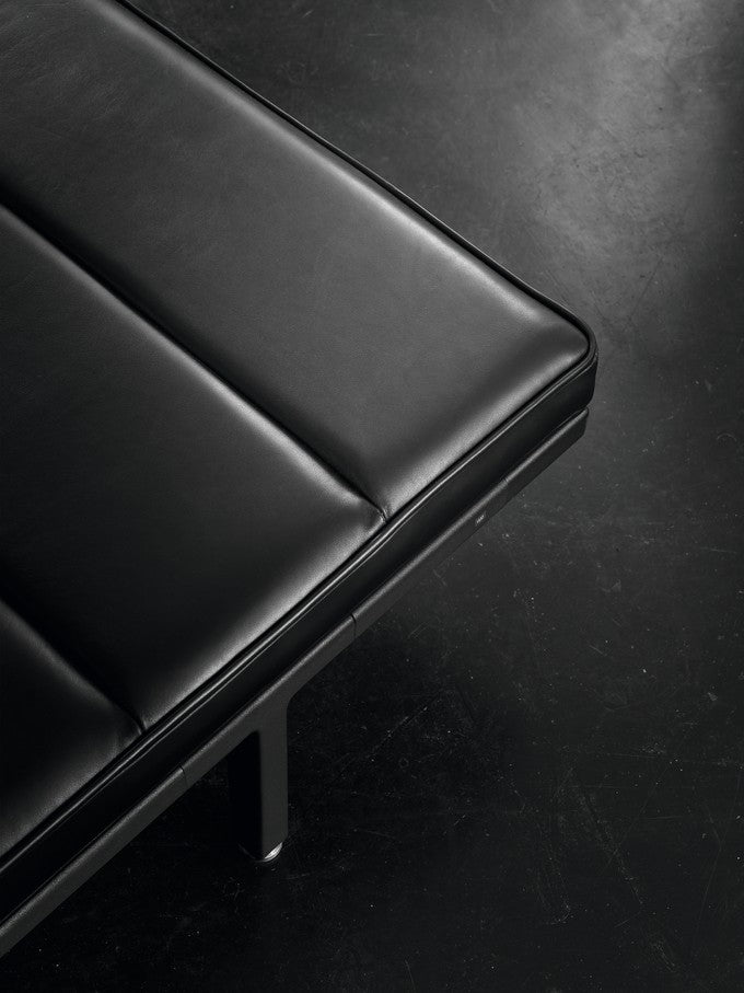 Daybed 461 black leather
