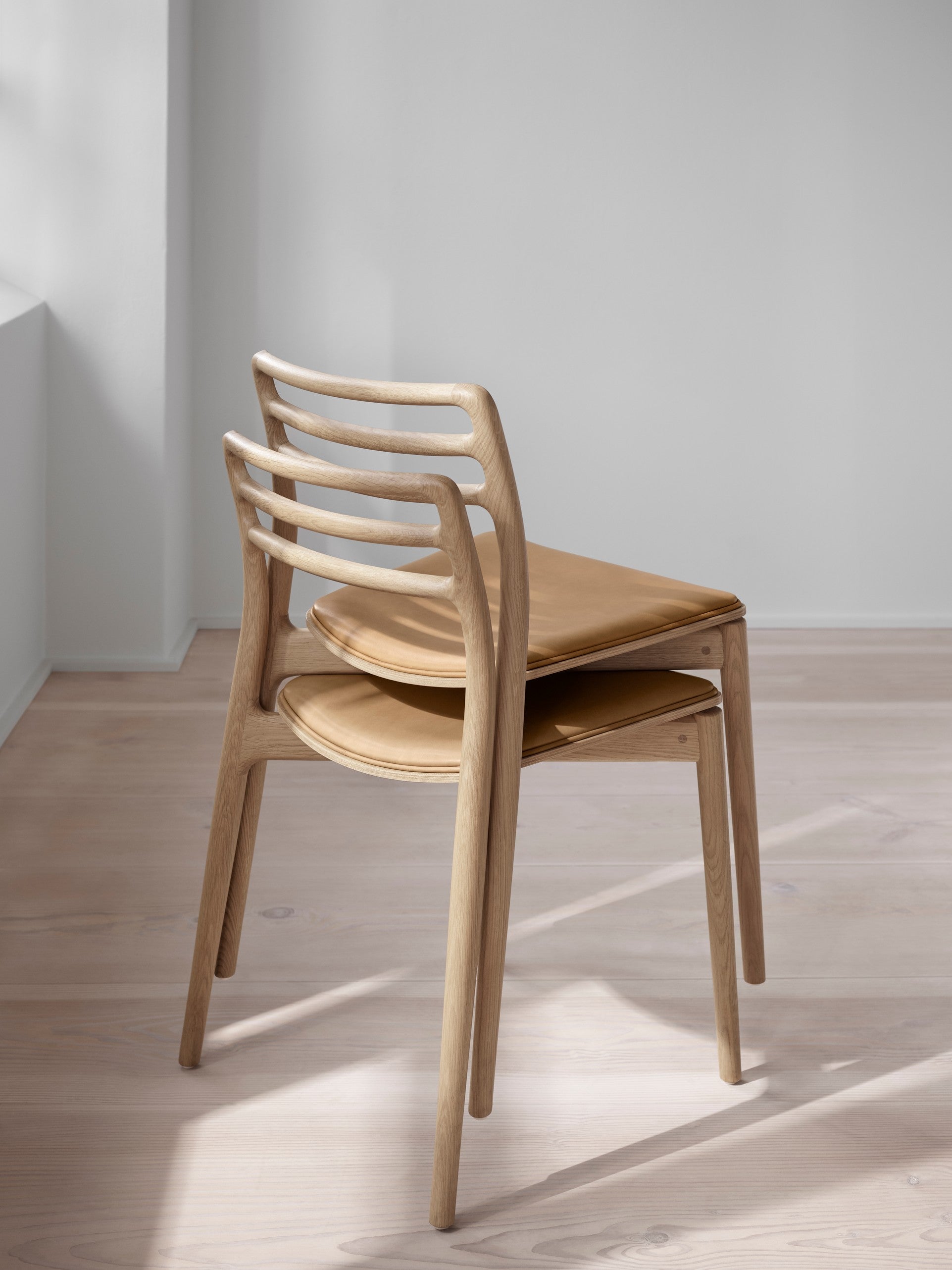 CABIN Chair in Caramel Leather with Light Oak Base