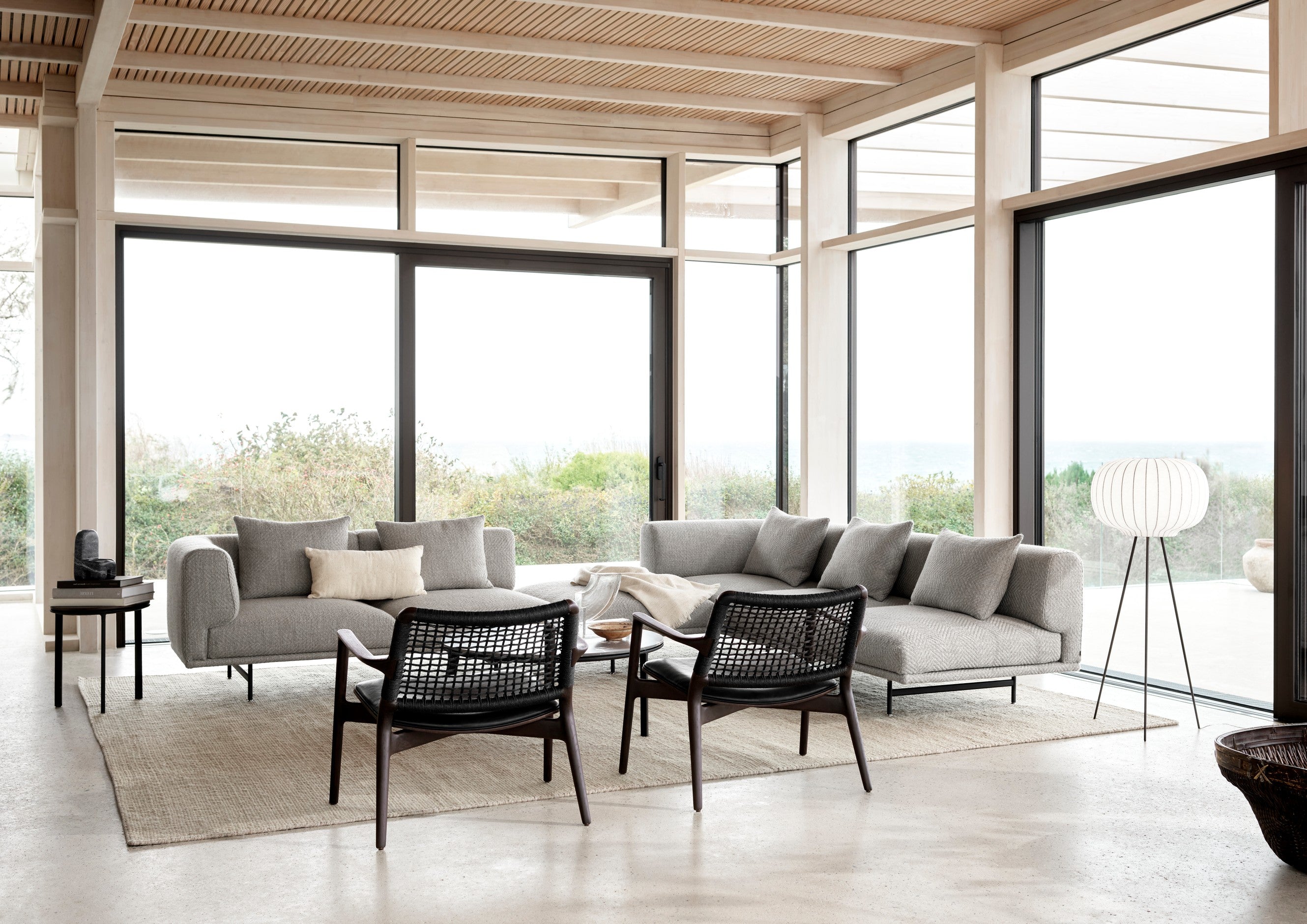 CABIN Armchair Black Leather with Dark Oak Base