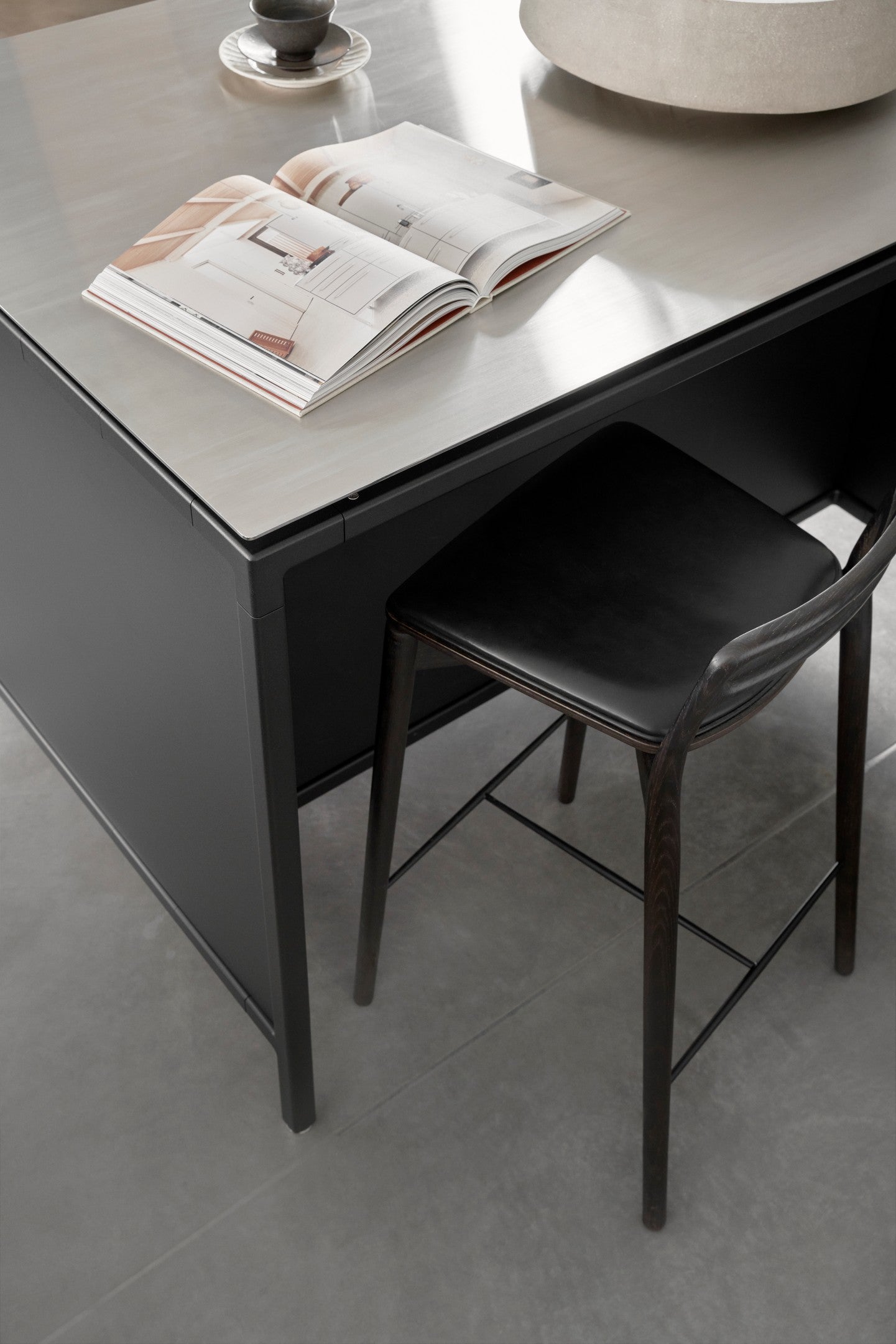 CABIN Stool black leather with dark oak base