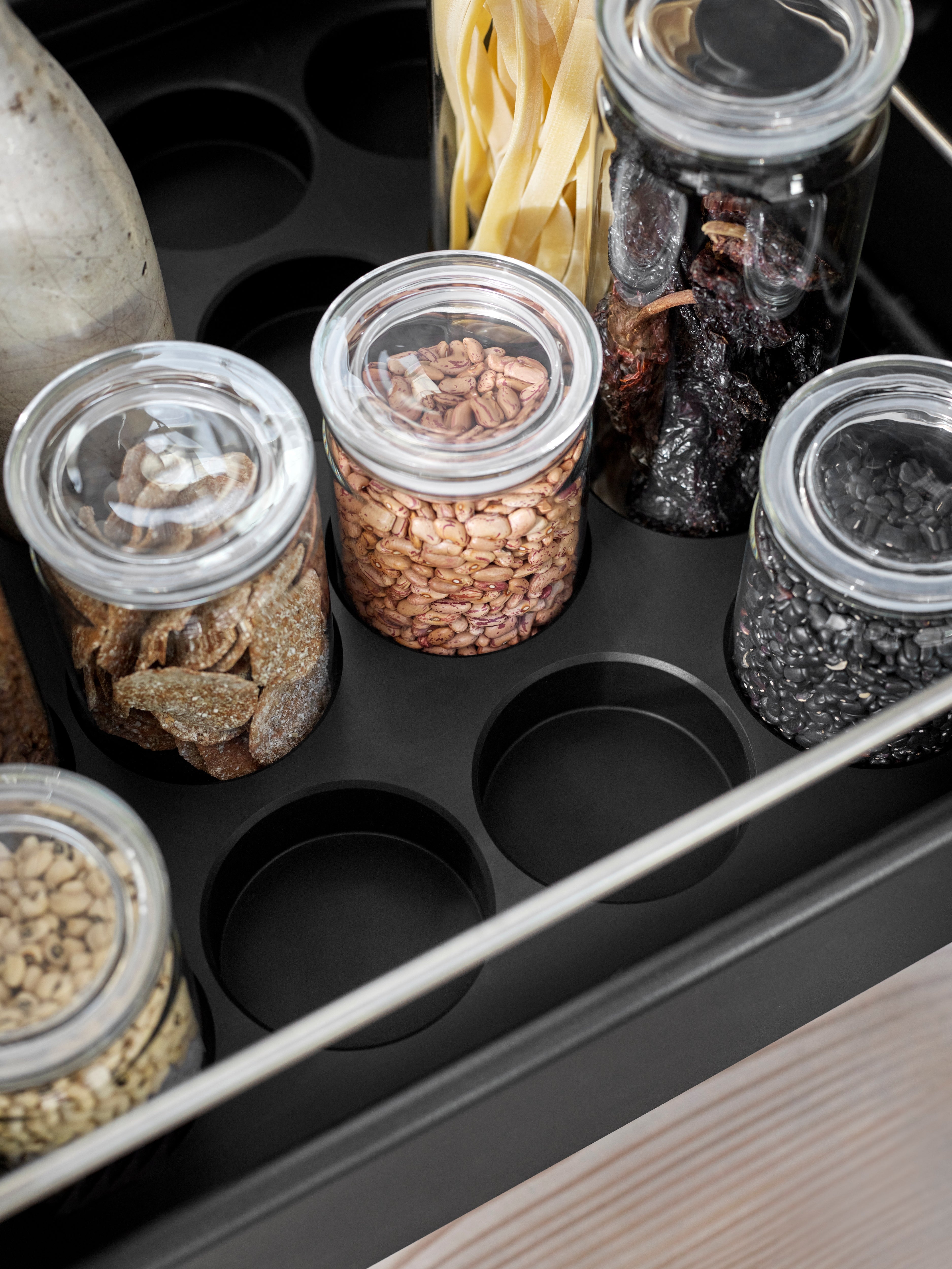 Transparent glass container with lid VIPP