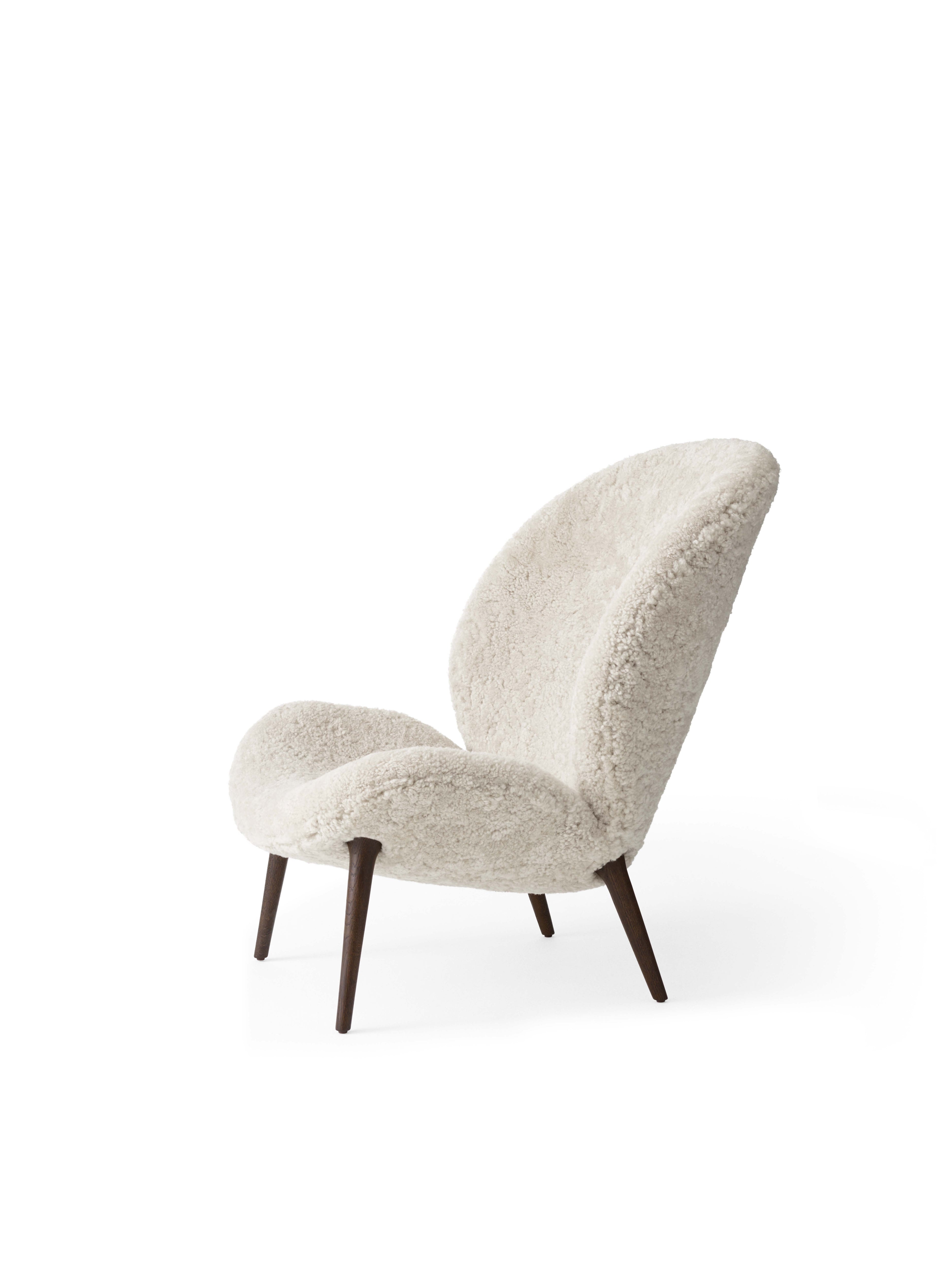 Lodge Armchair Cream Sheepskin with Dark Oak Base