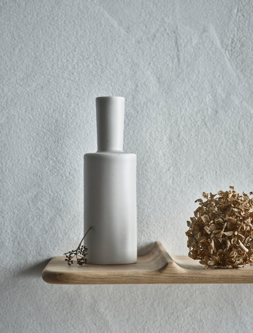 Polica WAVE bielené dubové drevo