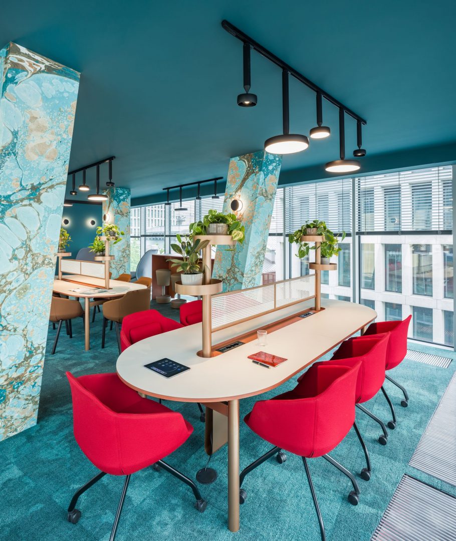 Office chair Ultra base of the cross with wheels for hard surface