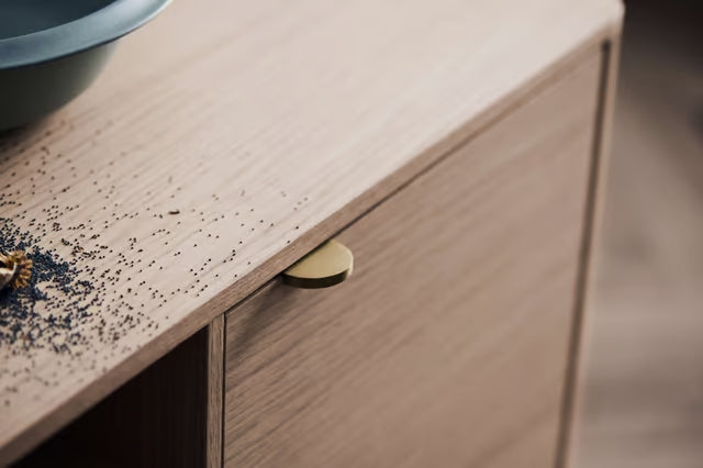 Kredenc YACHT z dubového dreva