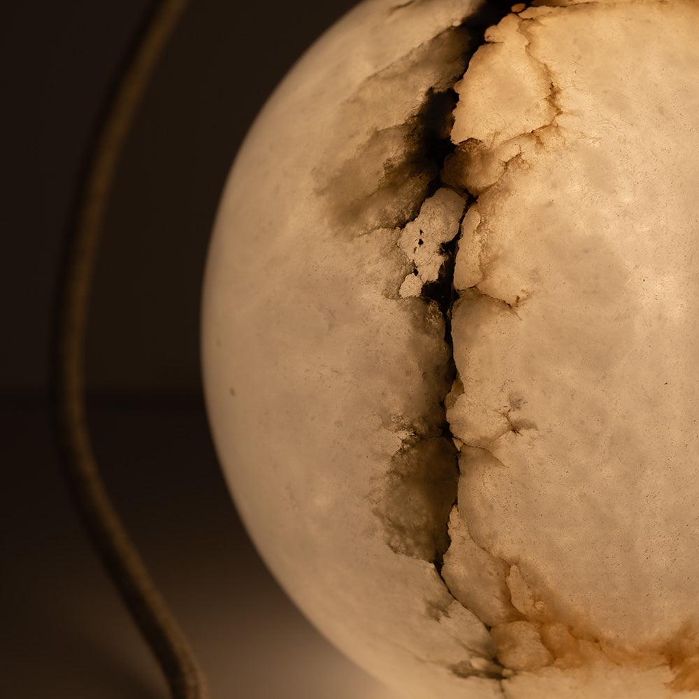 Żyrandol alabastrowy SELENE nikiel Embassy Interiors    Eye on Design