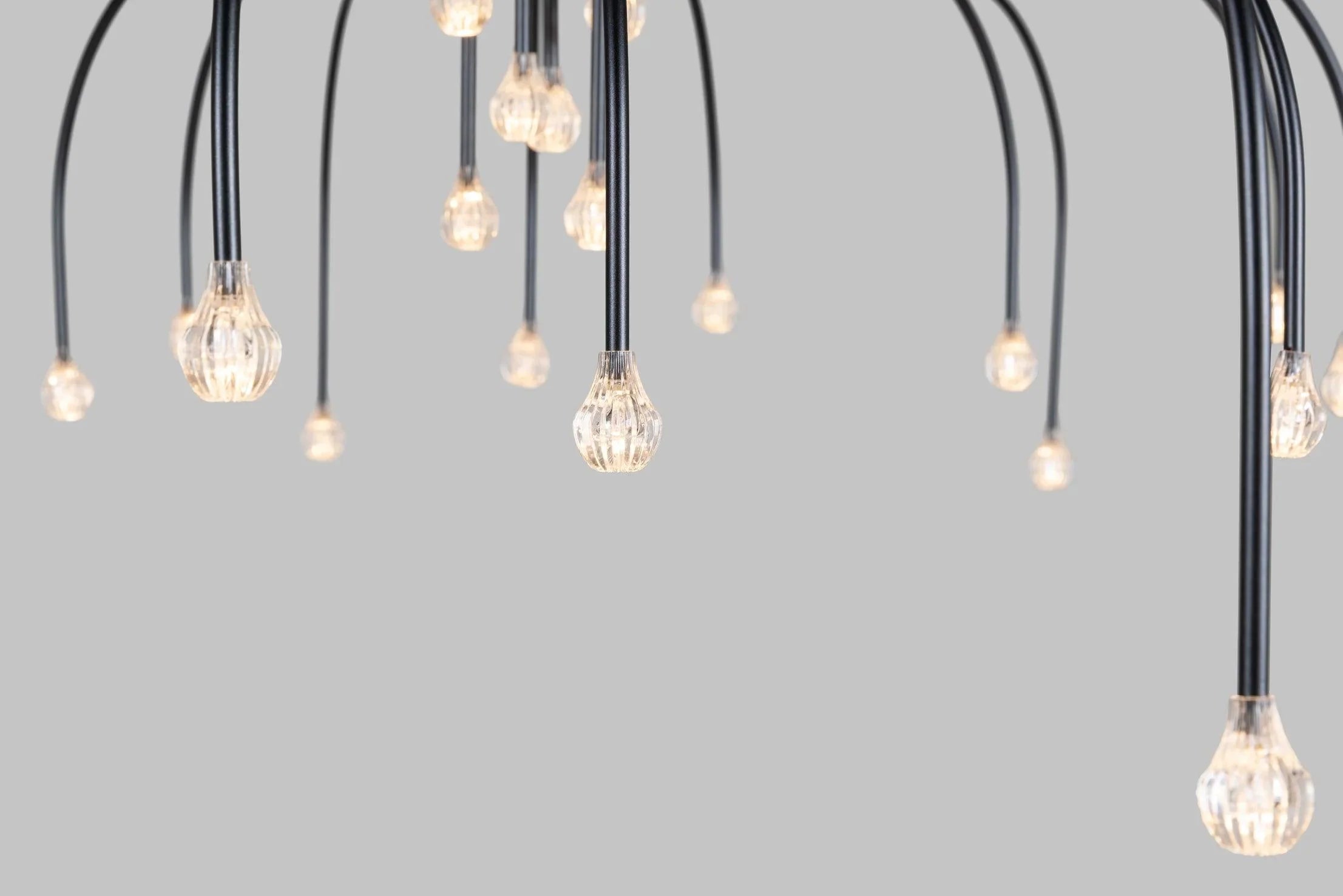 STARFALL LIGHT chandelier black Moooi Eye on Design