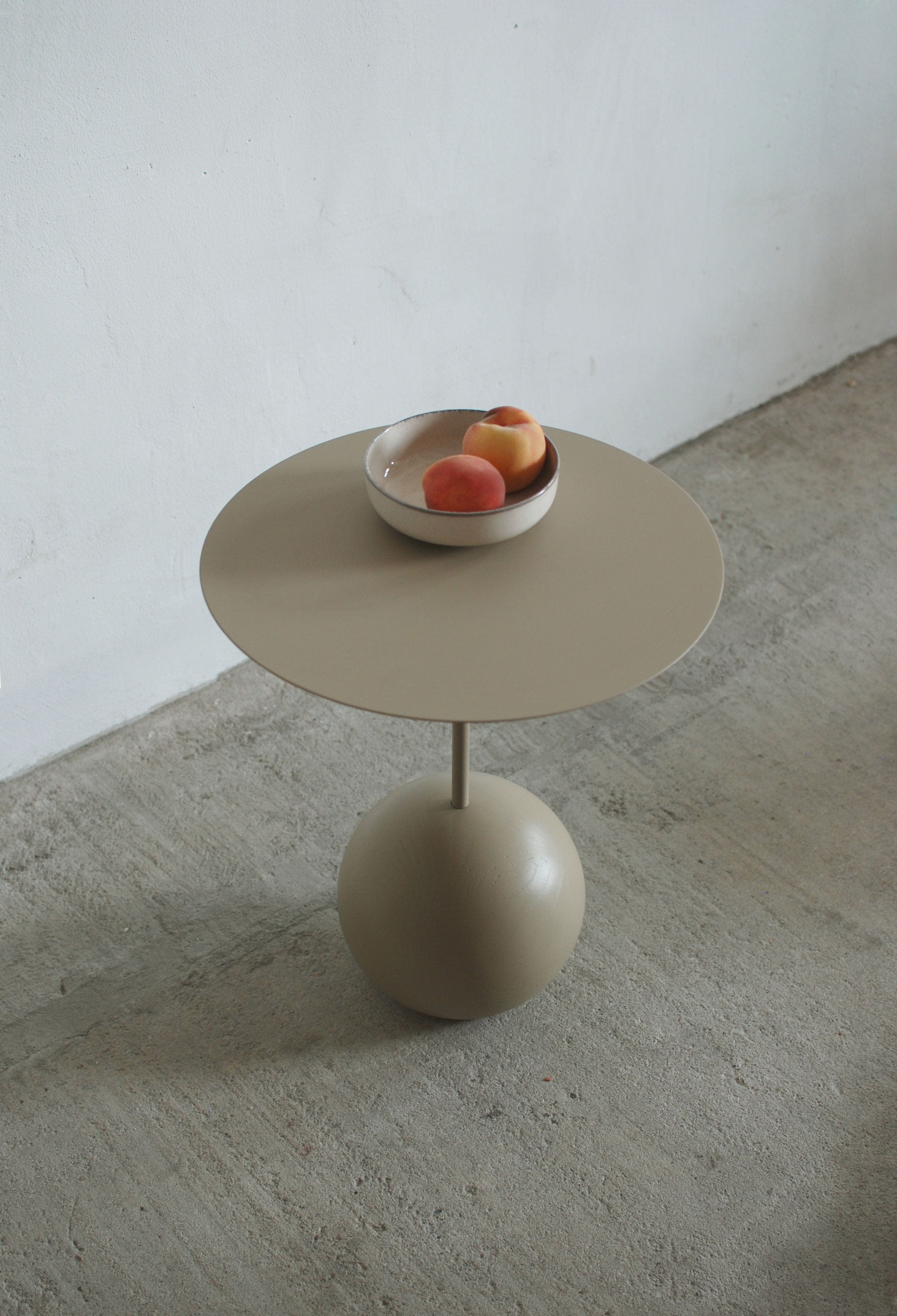 Stolik kawowy AN SU jesion Salak    Eye on Design
