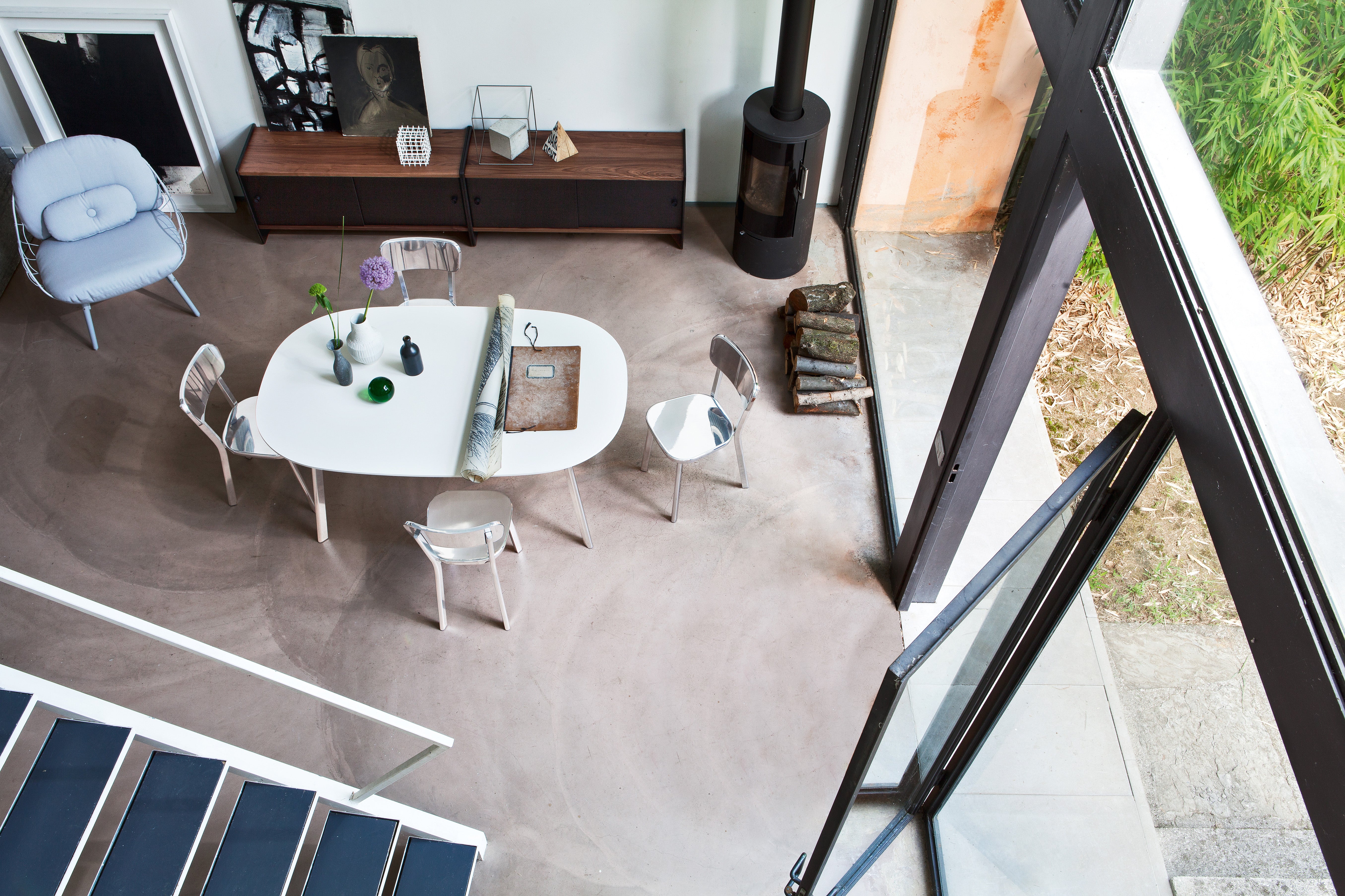 Niski fotel PIÑA biały Magis    Eye on Design