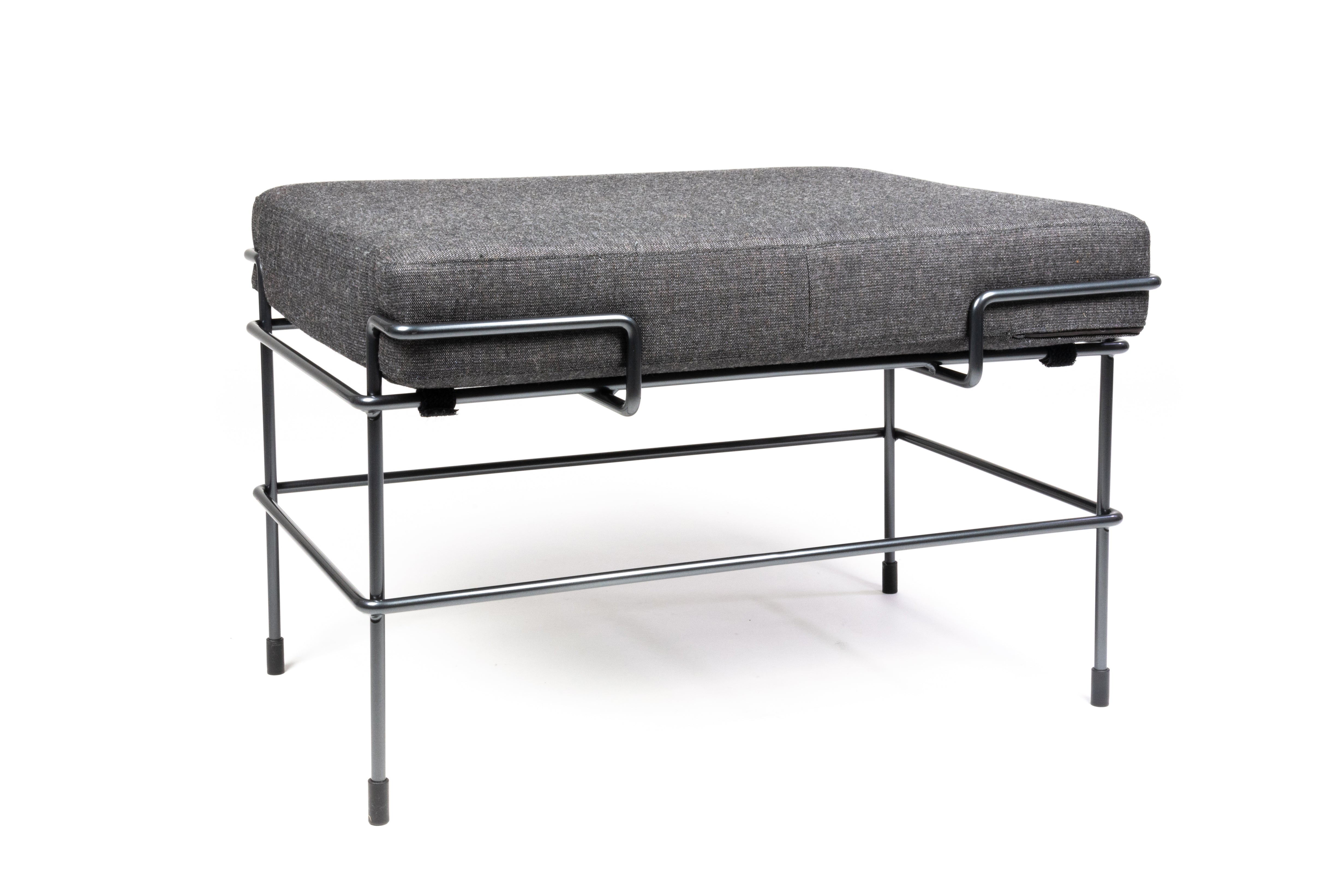 Otomana TRAFFIC szary Magis    Eye on Design