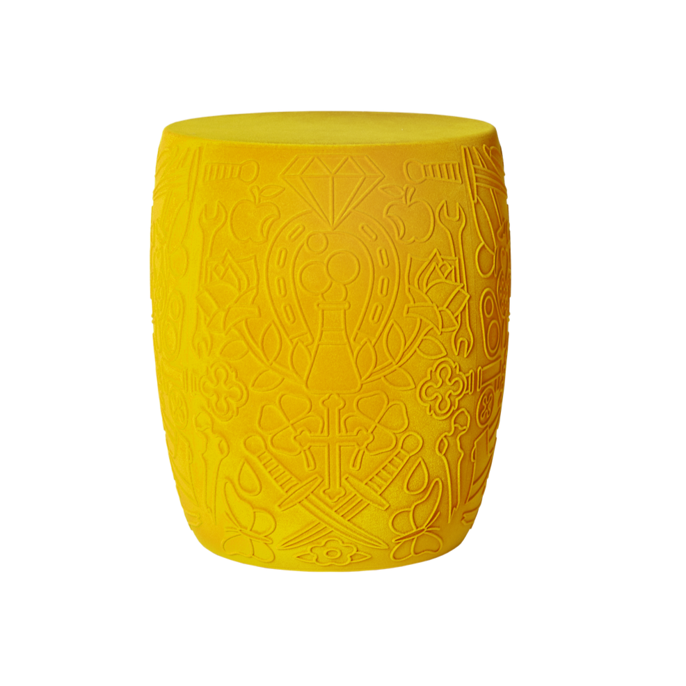 Stołek i stolik boczny MEXICO VELVET żółty BRAK U PRODUCENTA Qeeboo    Eye on Design