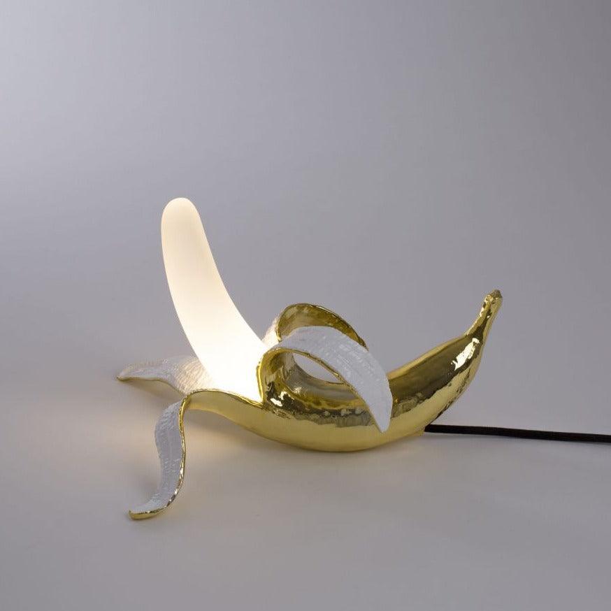 BANANA DEWEY table lamp gold - Eye on Design