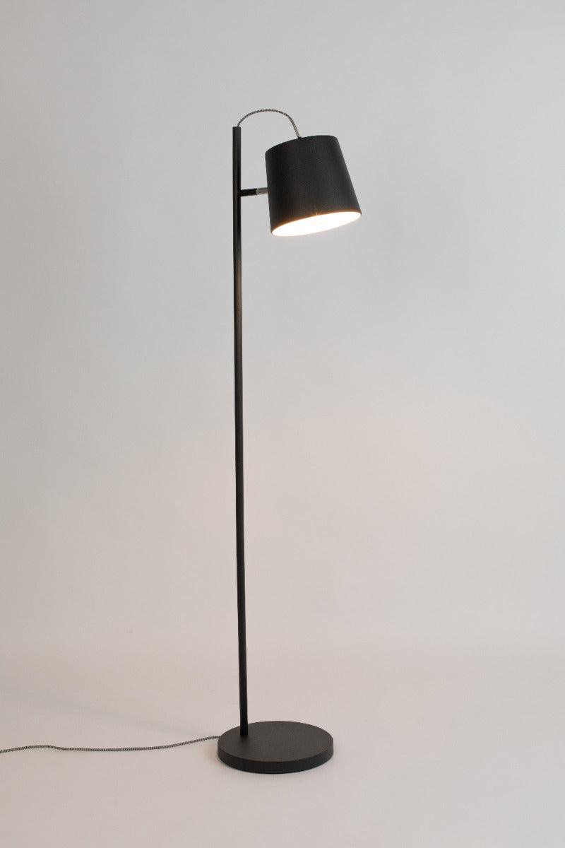 BUCKLE HEAD floor lamp black, Zuiver, Eye on Design