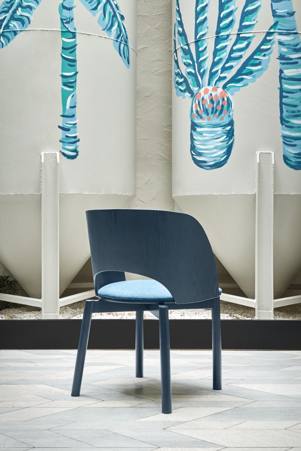 DAM chair blue - Eye on Design