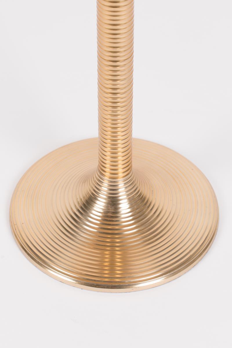 Thanks to its mesmerizing design, the Bold Monkey Hypnotising Round table undoubtedly attracts attention. Made of textured brushed aluminum, this round table Bold Monkey Hypnotising Round in matte gold or classic black is not afraid of being conspicuous.