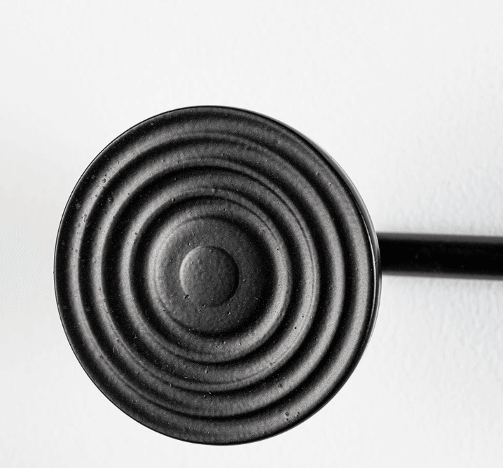 HYPNOTISING wall hanger black - Eye on Design