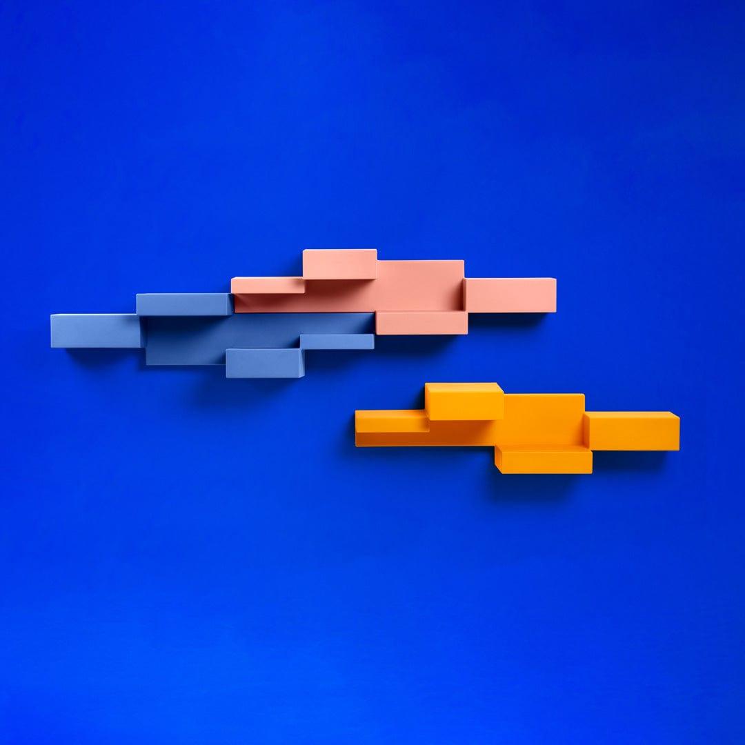 Półka na książki PRIMITIVE MINI różowy Qeeboo    Eye on Design