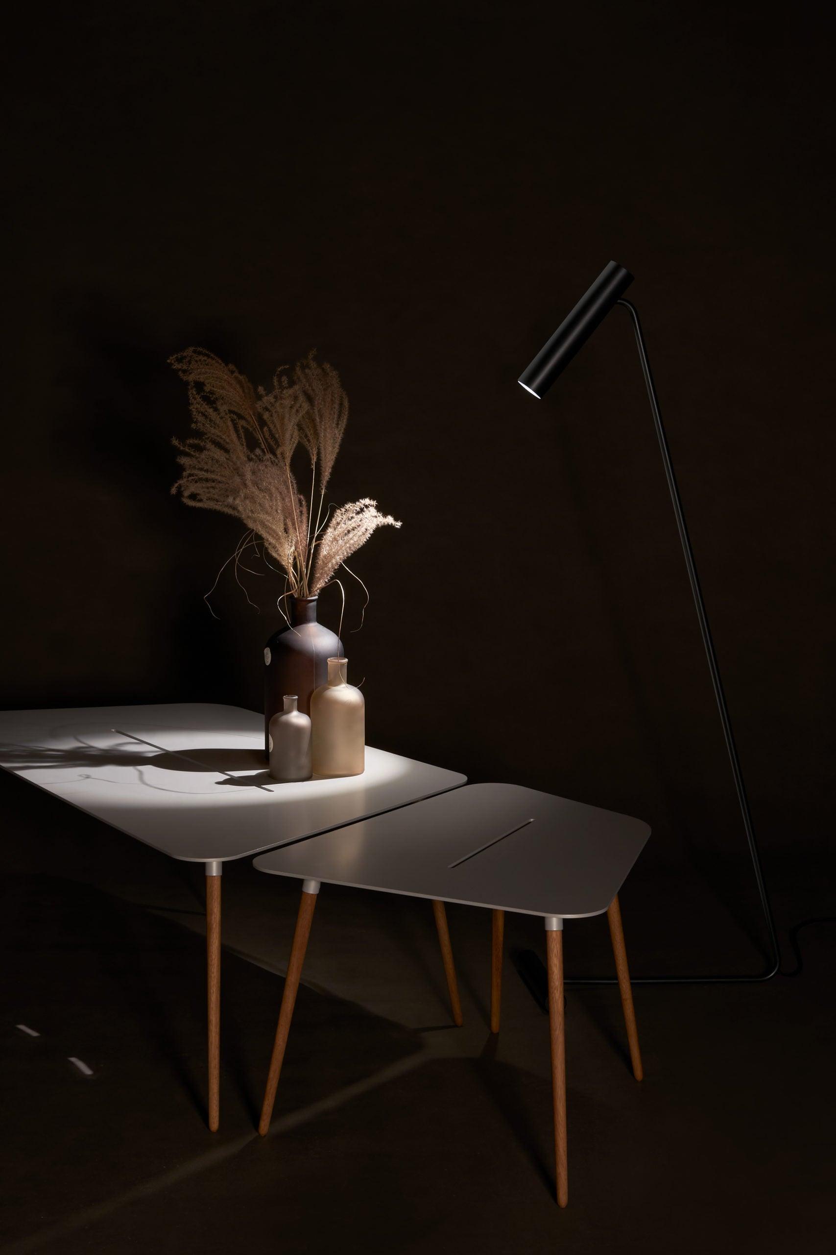 STORK aluminium floor lamp - Eye on Design