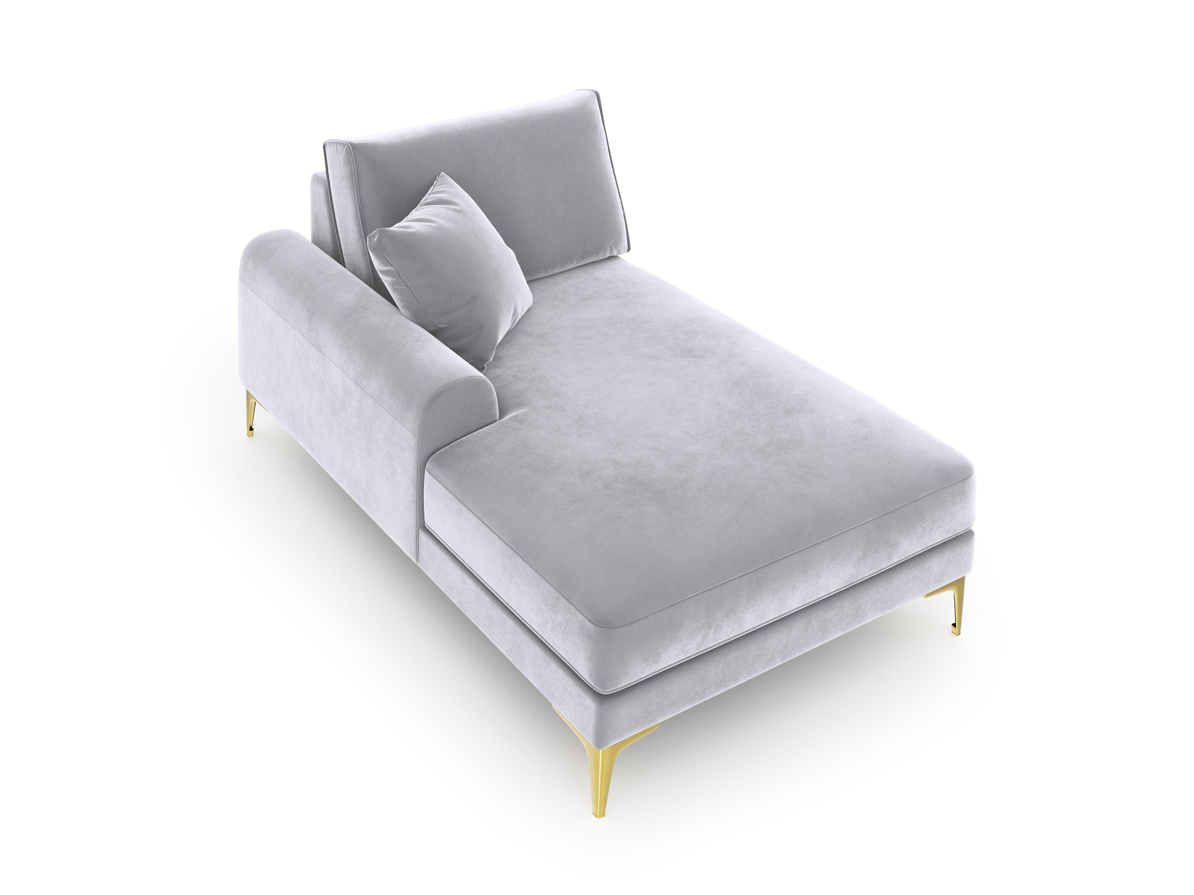 Szezlong aksamitny lewostronny MADARA srebrny ze złotą podstawą Mazzini Sofas    Eye on Design