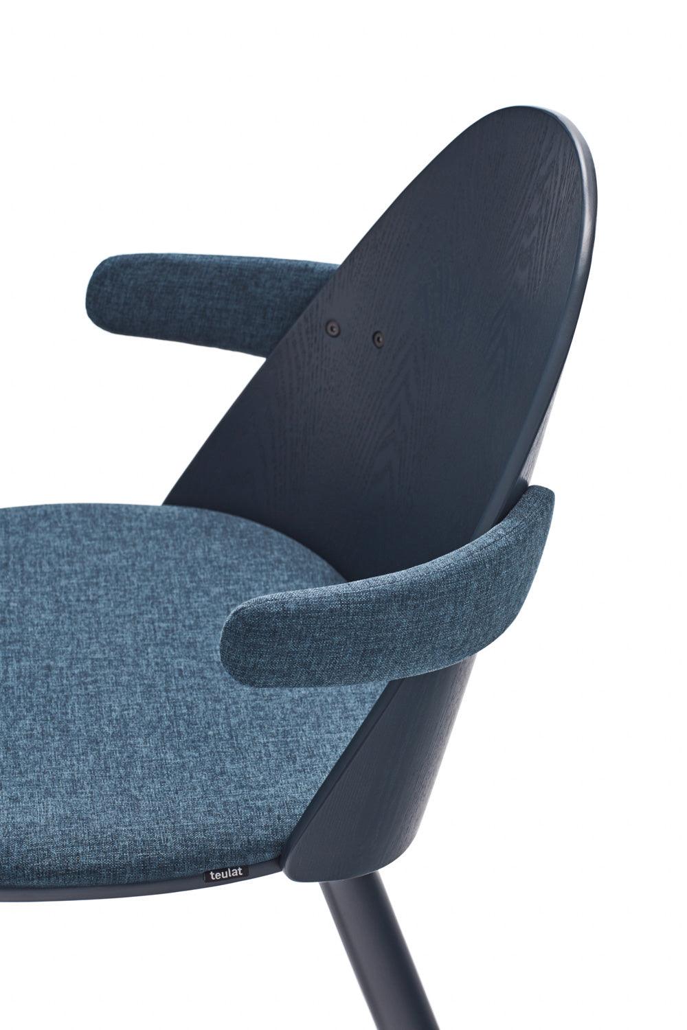 UMA armchair blue - Eye on Design