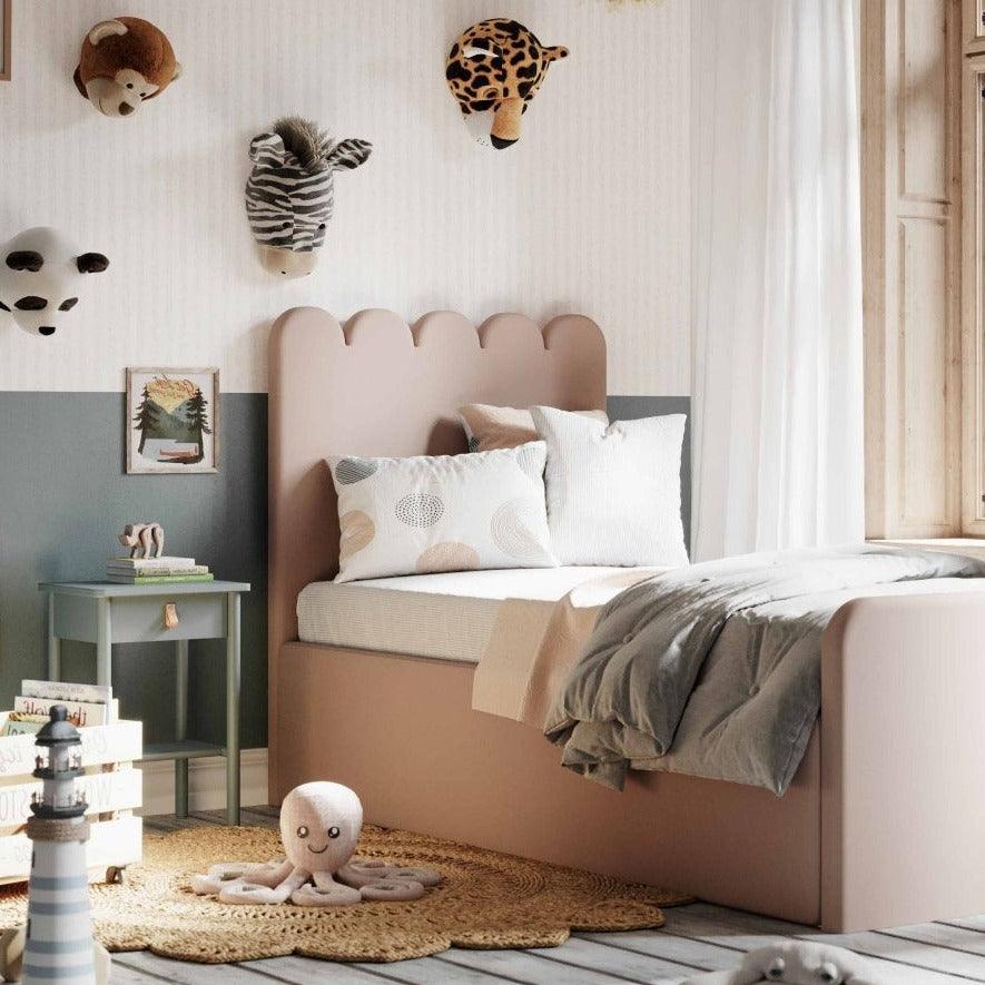 Upholstered bed POPPI pink - Eye on Design