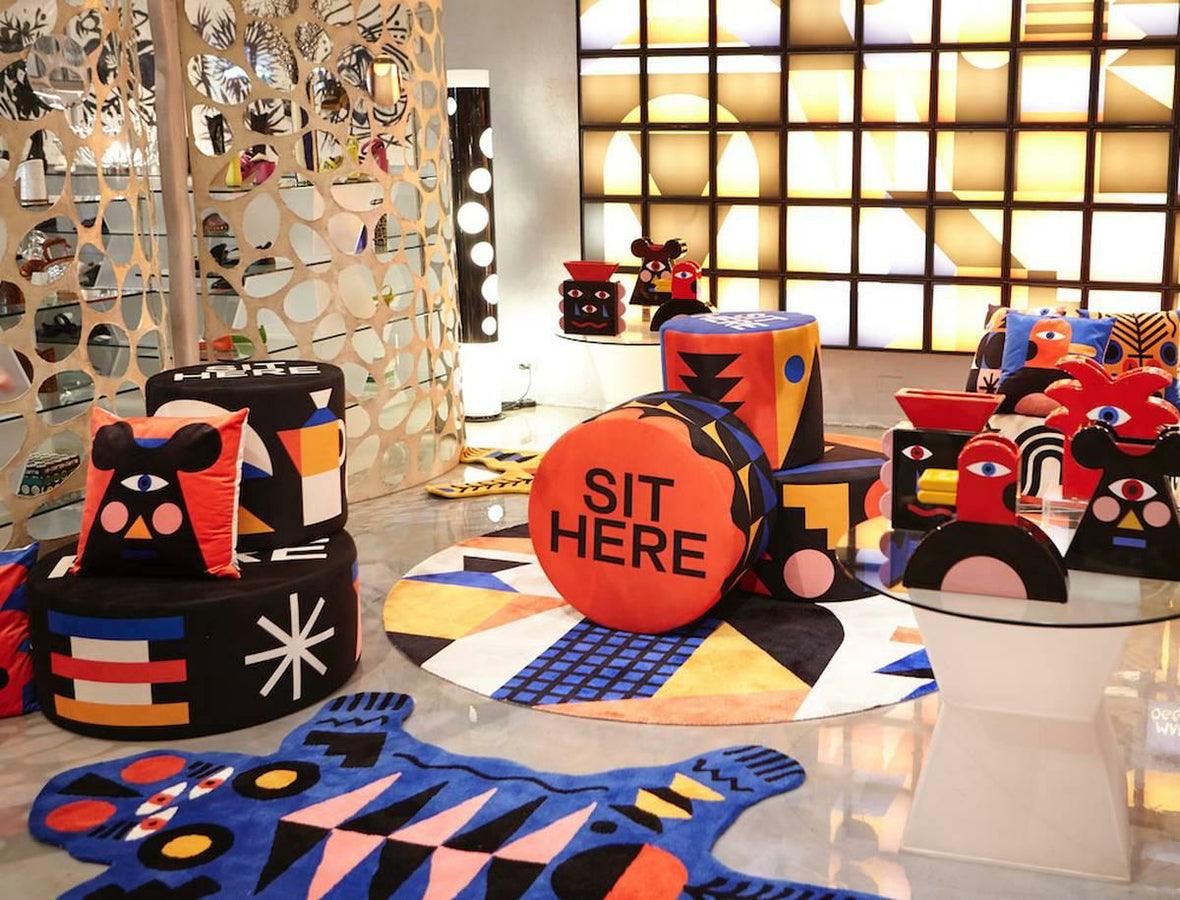 Wazon RED PALM czerwony Qeeboo    Eye on Design